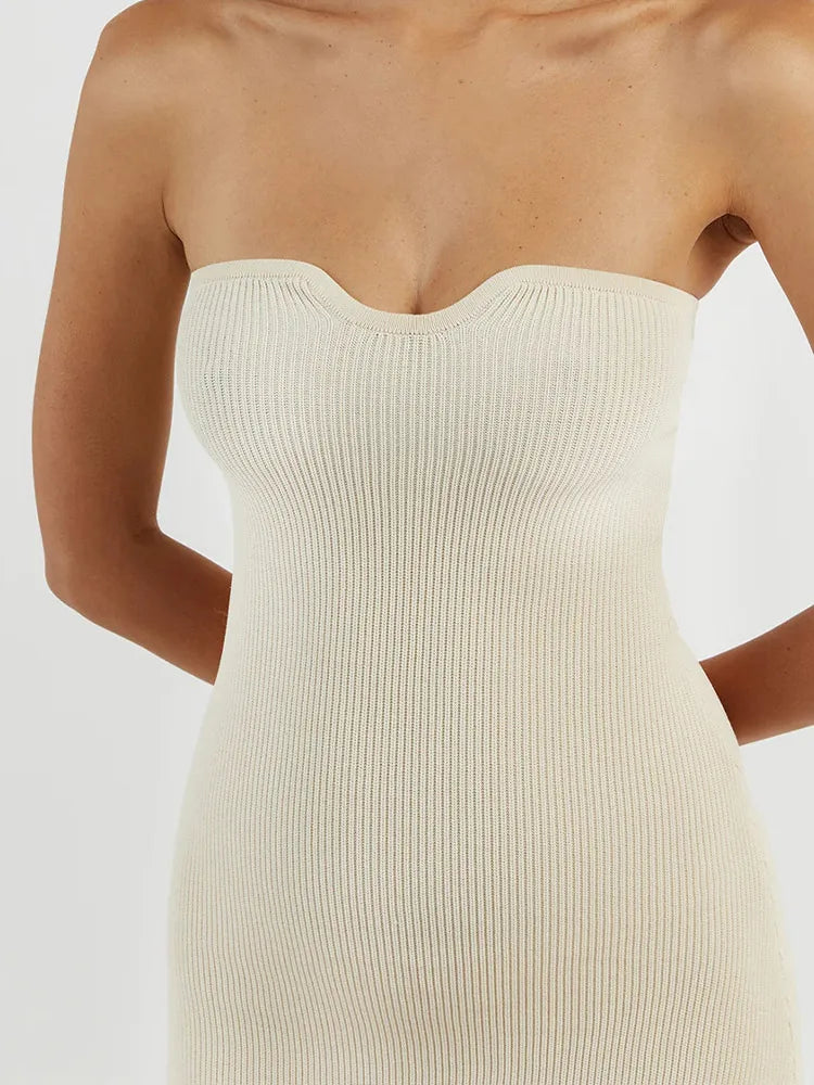 The Lucía Strapless dress - alternate view 3