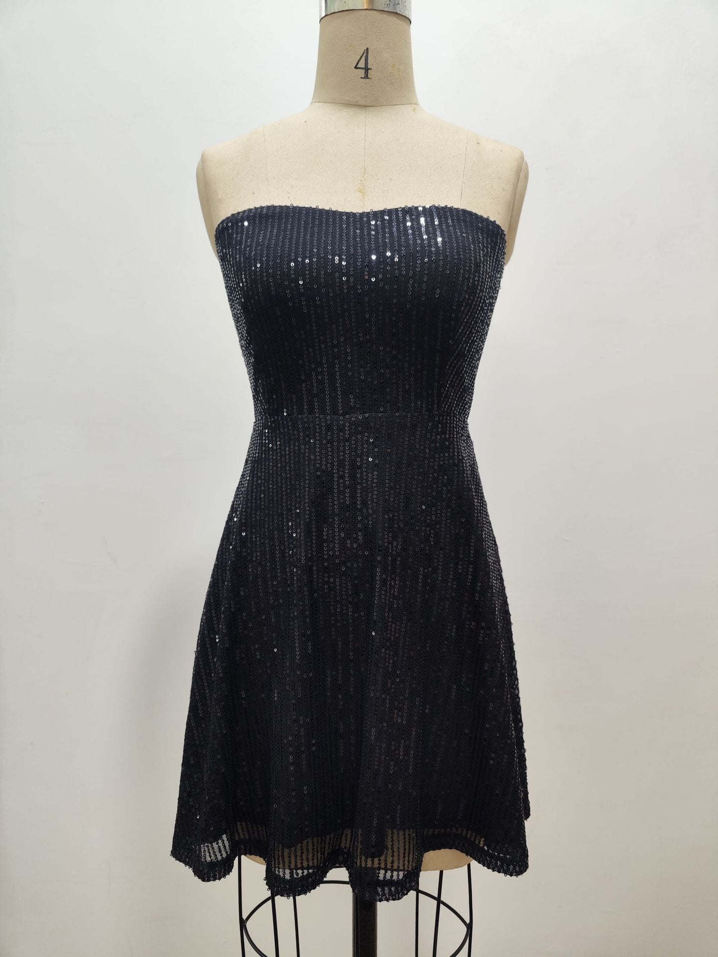 The Estelle Sequin dress - alternate view 6