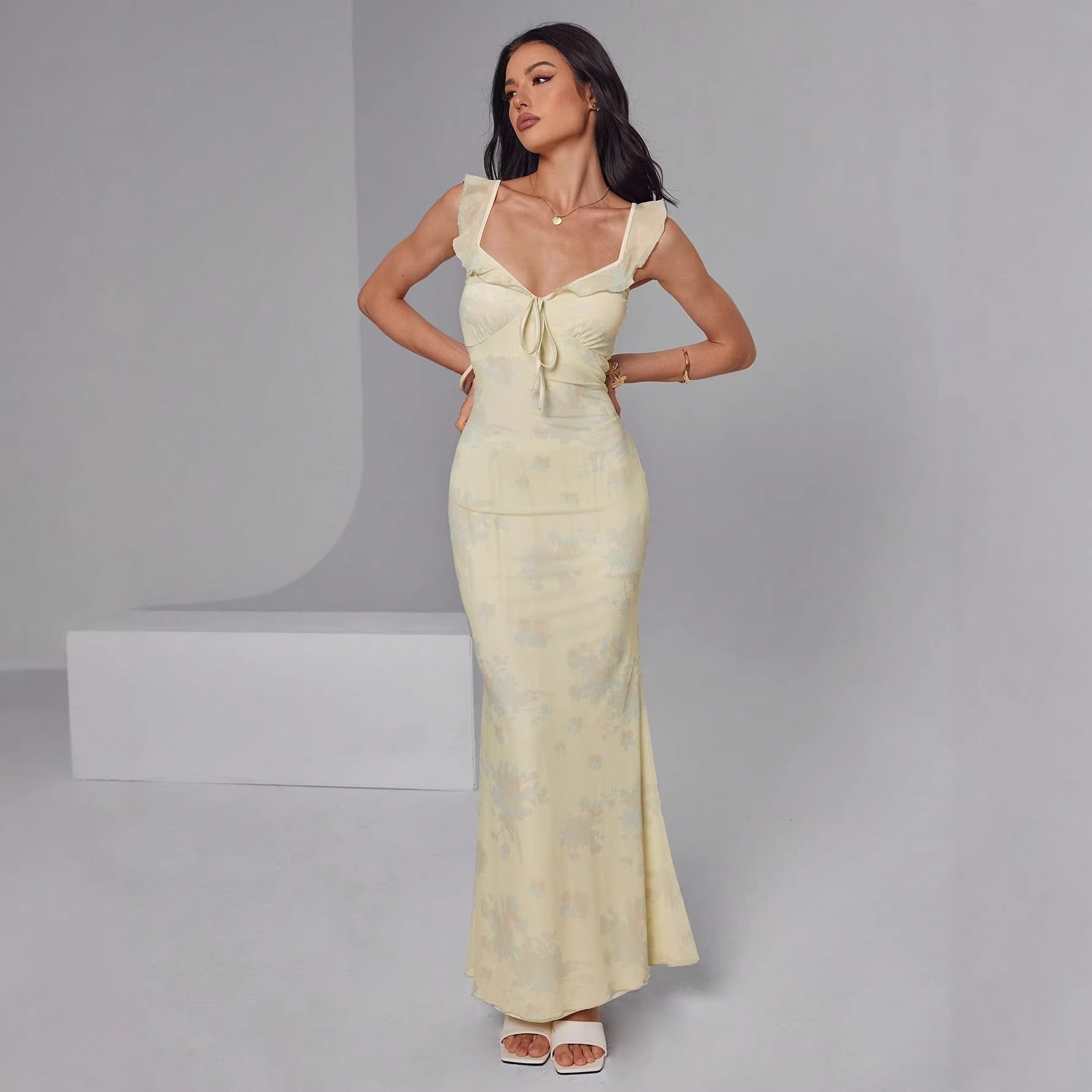 The Seraphine Floral dress - alternate view 2