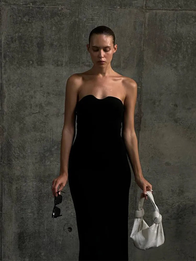 The Lucía Strapless dress - alternate view 7