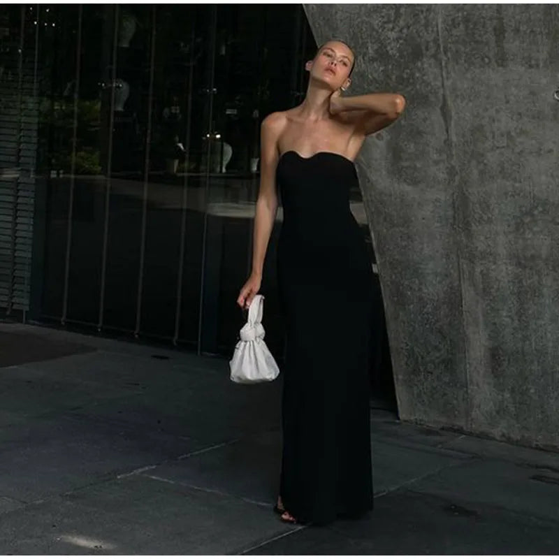 The Lucía Strapless dress - alternate view 4